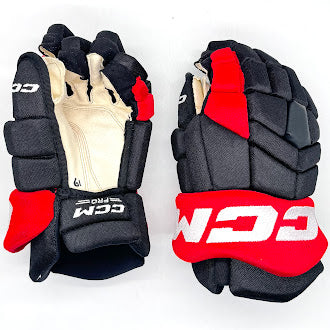 CCM HGTK - Gant d'occasion NHL Pro Stock - Hurricanes de la Caroline (noir/rouge)
